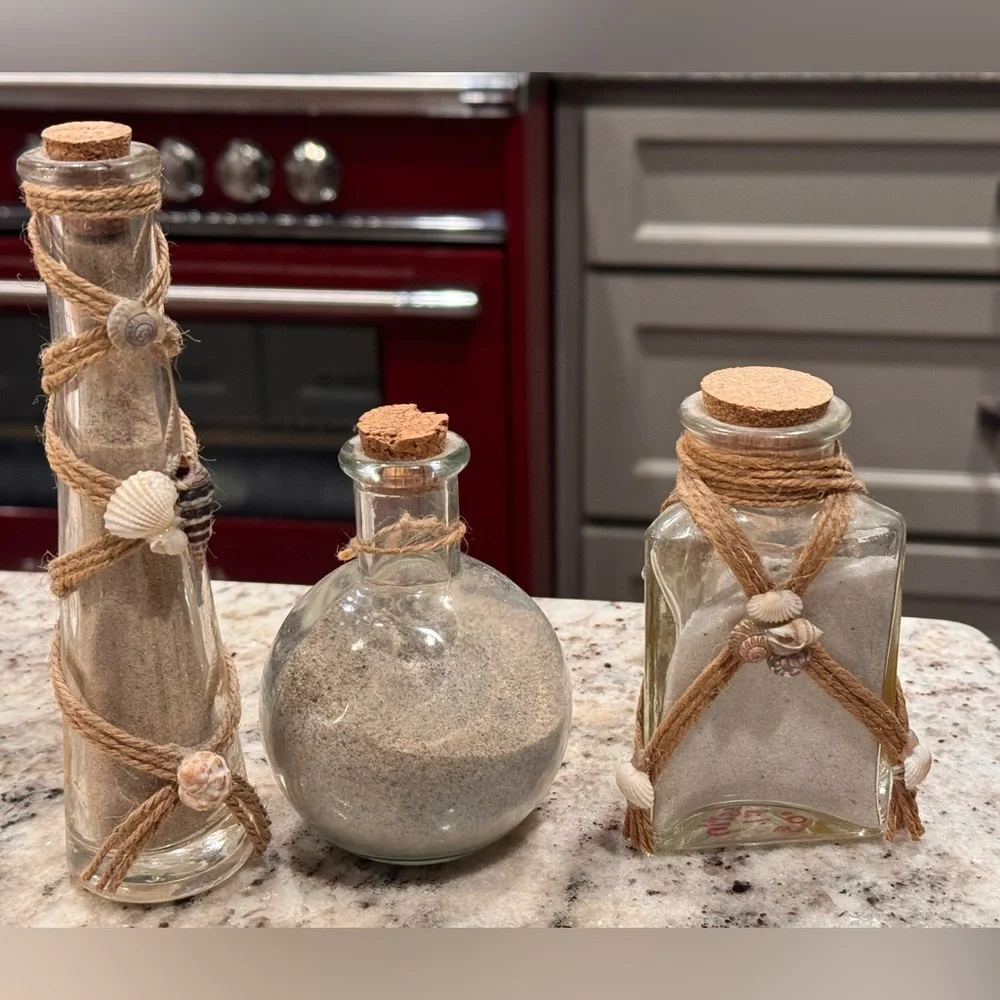 3pc Sand filled Glass seashell Bottle Set with Cork and Twine